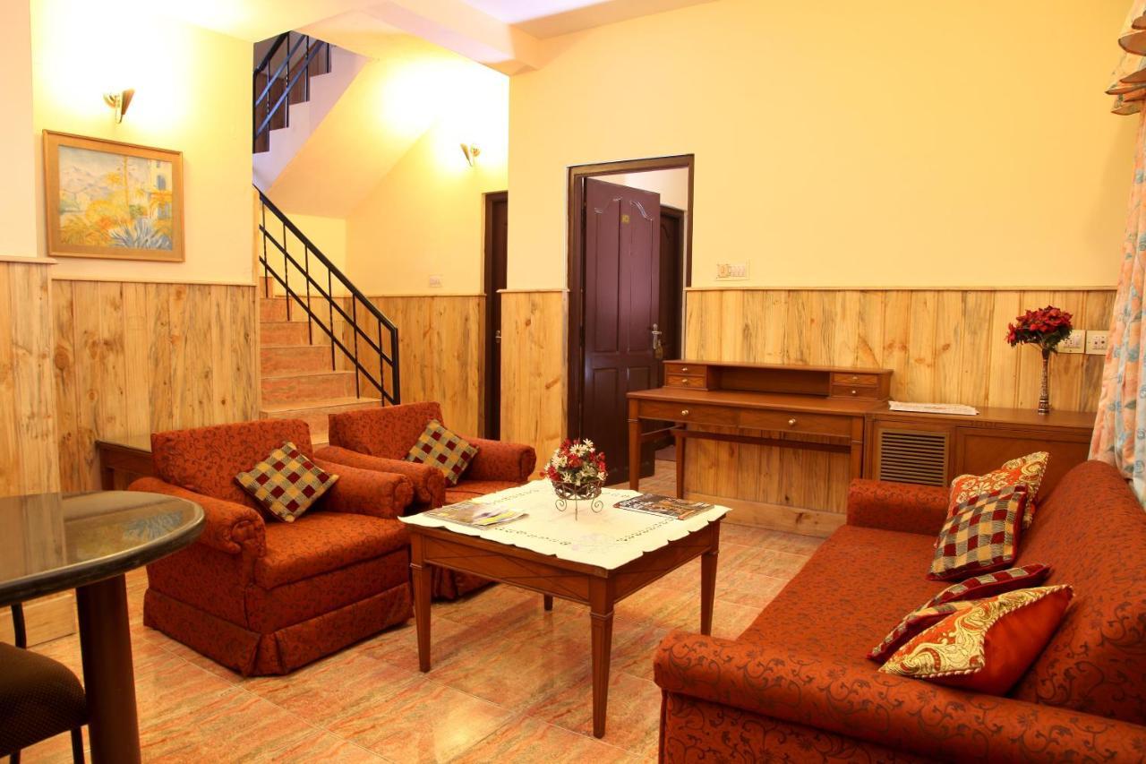 Pine Borough Inn Kodaikanal Exterior foto