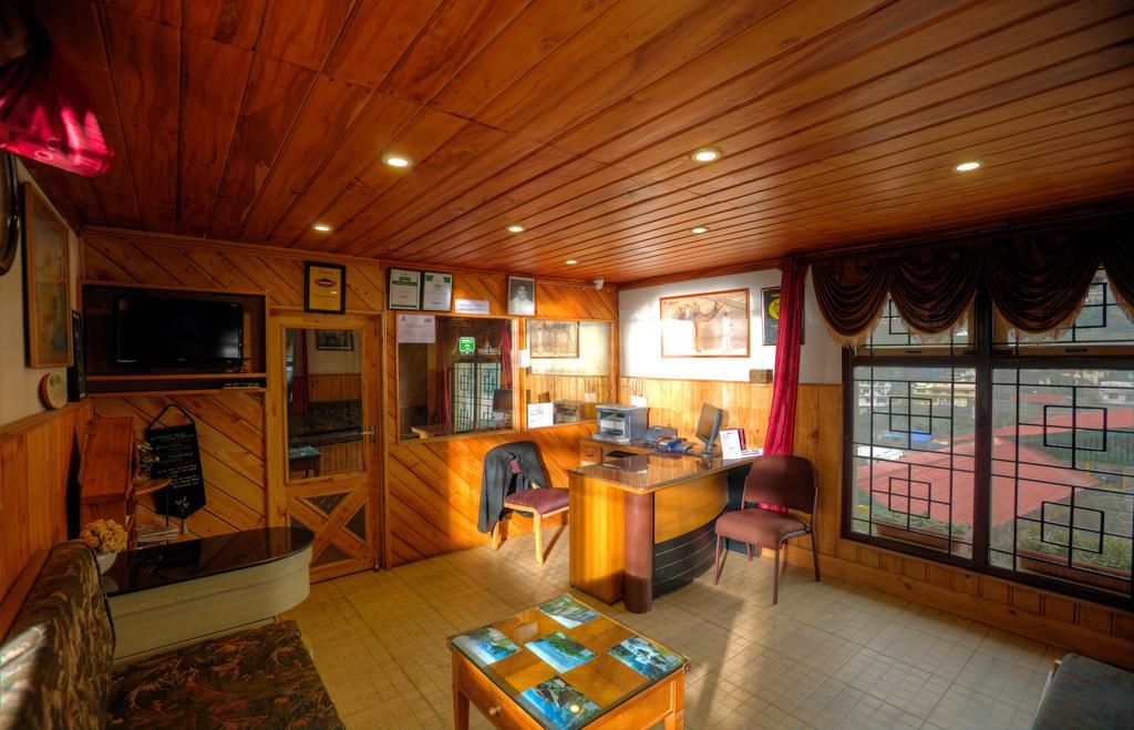 Pine Borough Inn Kodaikanal Exterior foto