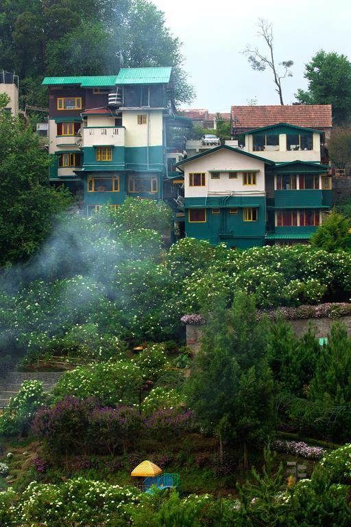 Pine Borough Inn Kodaikanal Exterior foto