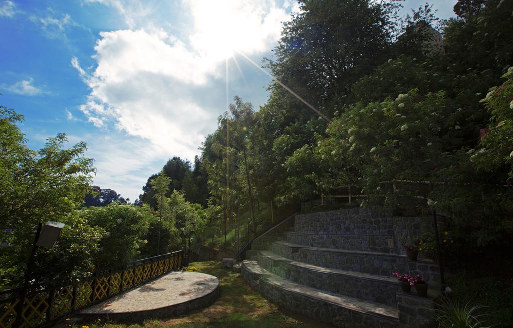 Pine Borough Inn Kodaikanal Exterior foto